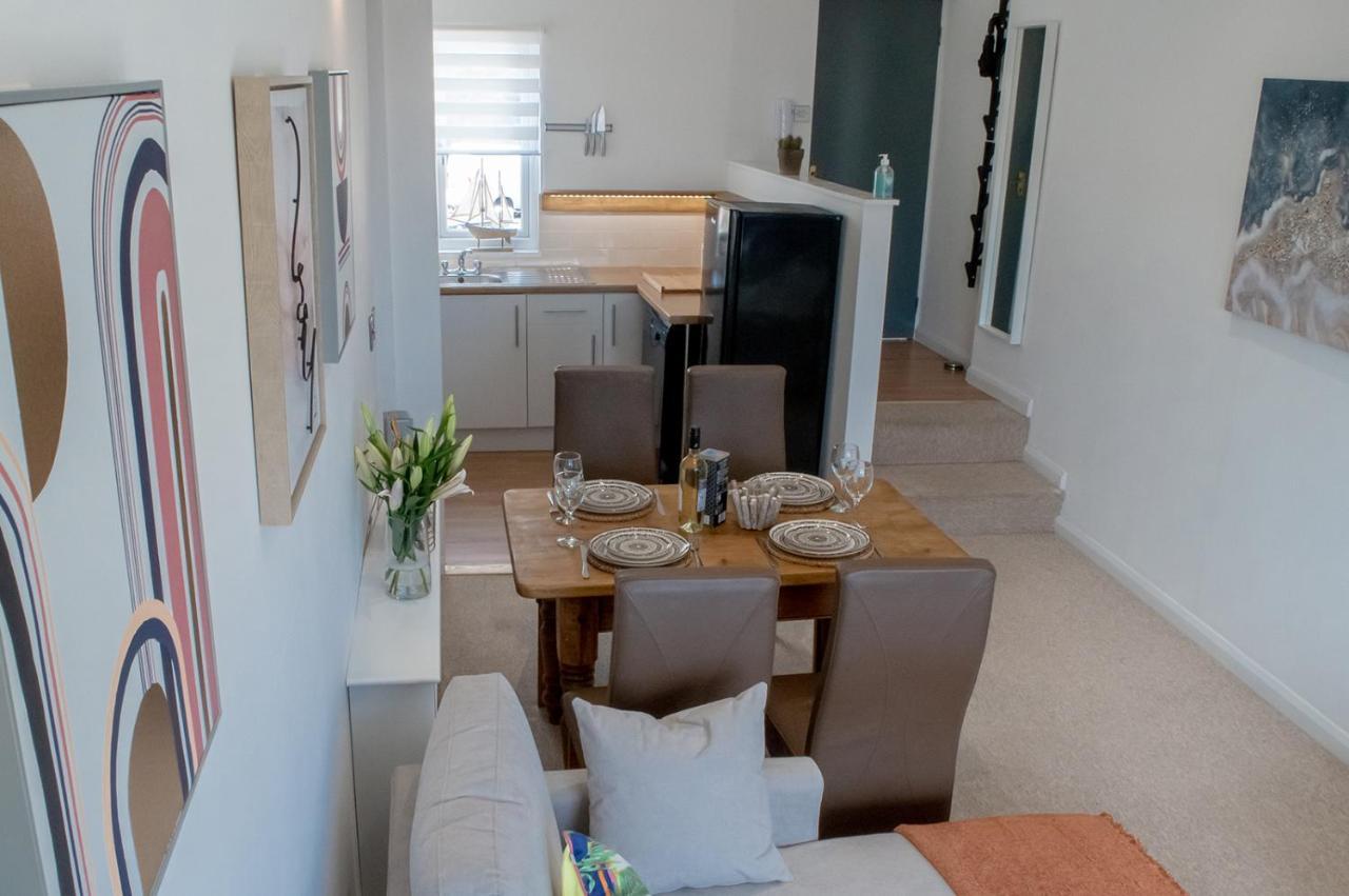 Bed& Boujee With Sea Views Apartment Torquay Luaran gambar